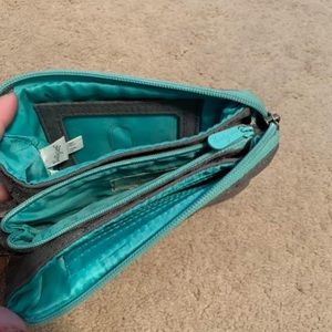 Wallets and purses Vera Bradley and Thirty One